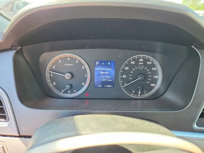 2017 HYUNDAI SONATA SE  