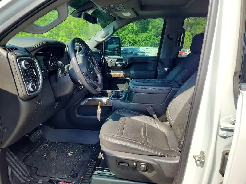 2021 GMC SIERRA K3500 DENALI  