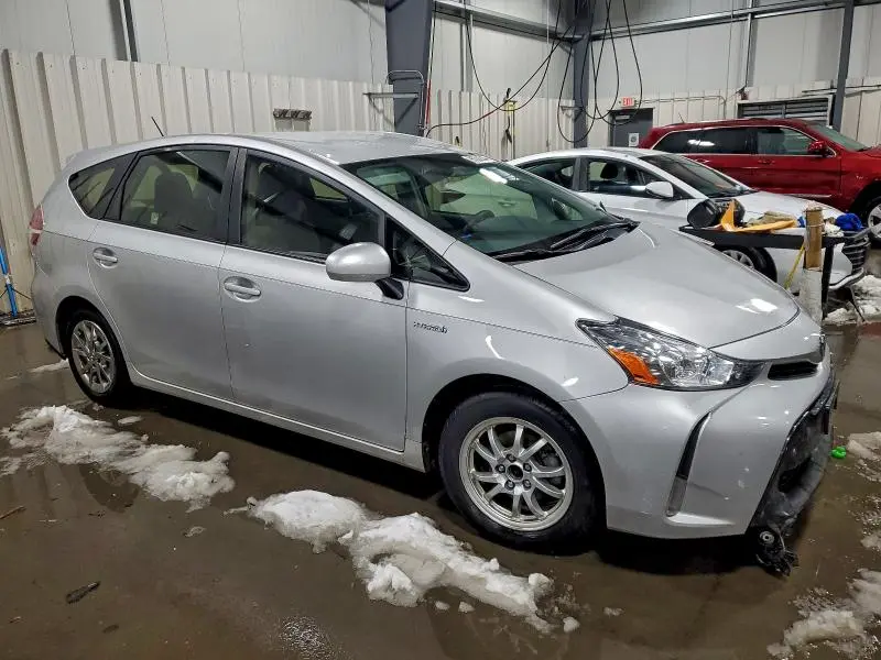 2015 TOYOTA PRIUS V   
