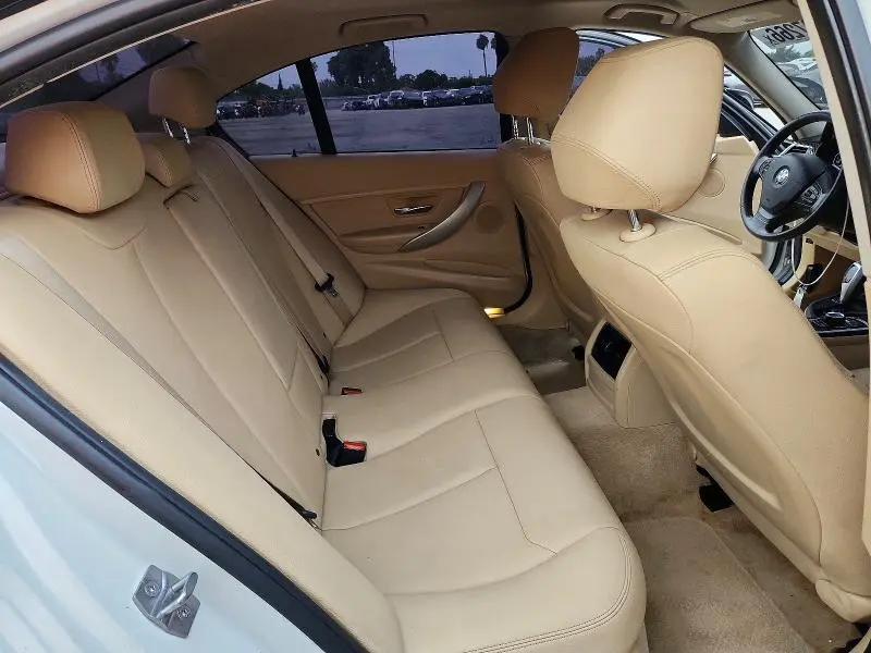 2016 BMW 320 I  