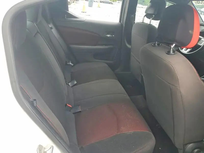 2011 DODGE AVENGER MAINSTREET  