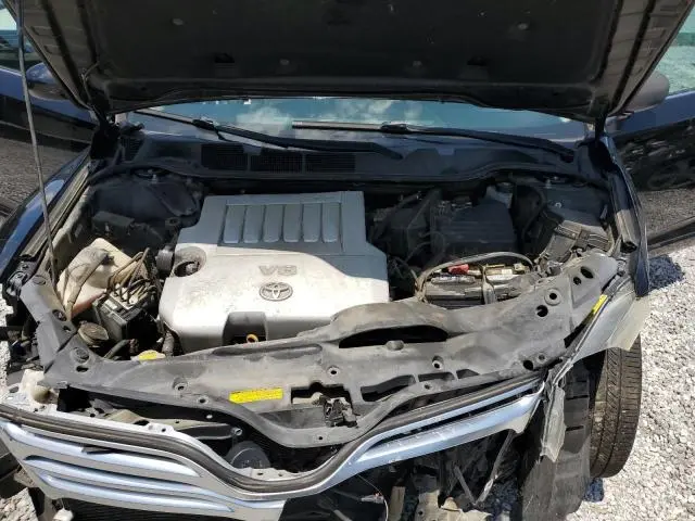 2011 TOYOTA VENZA   