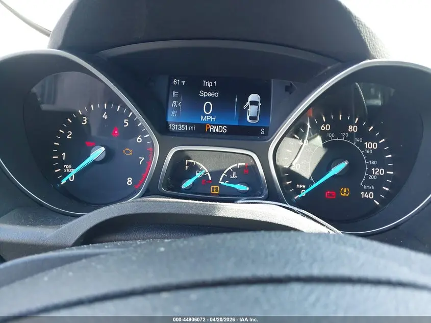 2017 FORD ESCAPE SE