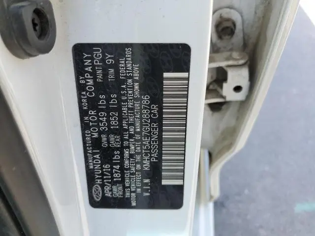 2016 HYUNDAI ACCENT SE  