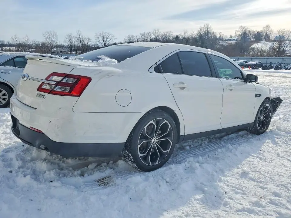 2015 FORD TAURUS SHO  