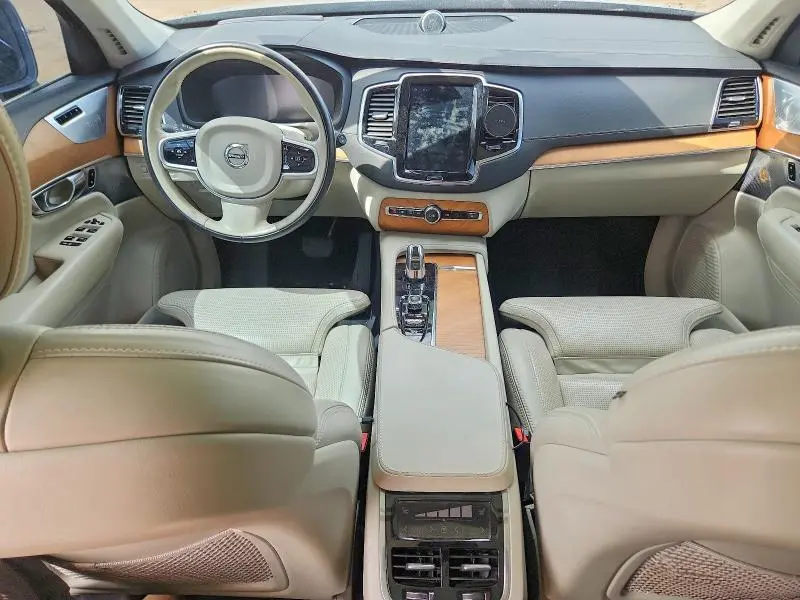 2019 VOLVO XC90 T8 INSCRIPTION  