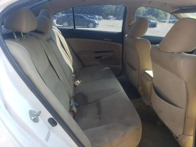 2011 HONDA ACCORD LX  