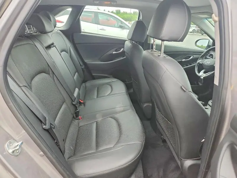2020 HYUNDAI ELANTRA GT BASE  