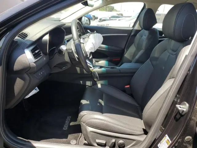 2025 GENESIS G70 BASE  
