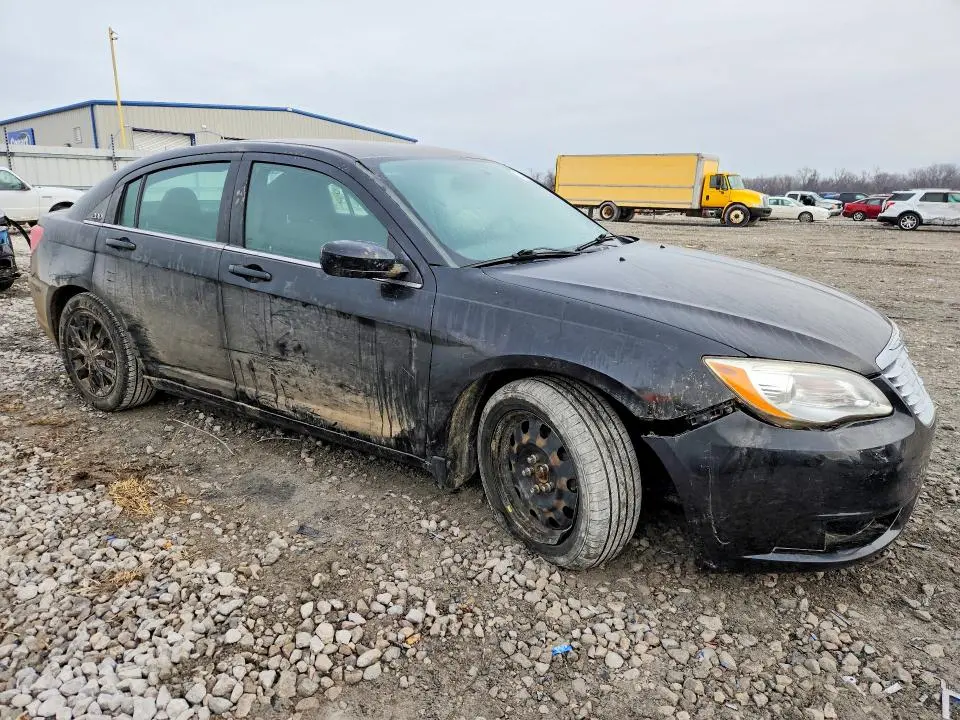 2012 CHRYSLER 200 LX  