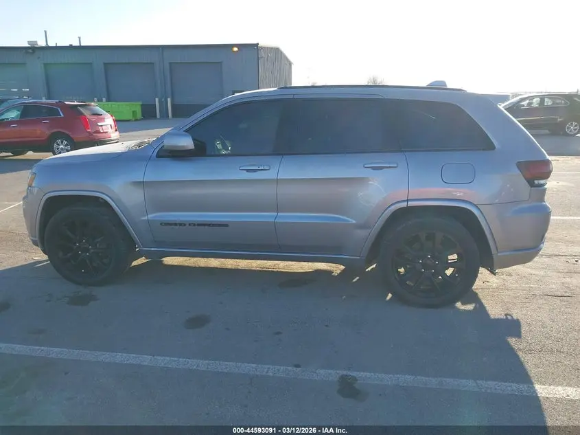 2017 JEEP GRAND CHEROKEE ALTITUDE 4X4