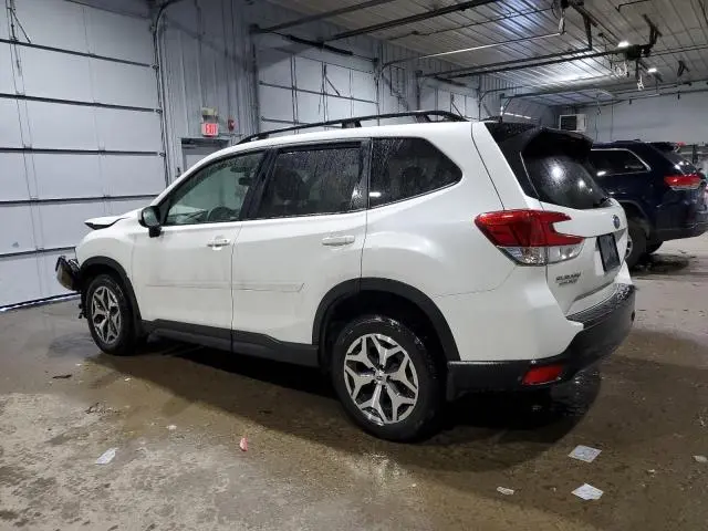 2024 SUBARU FORESTER PREMIUM  
