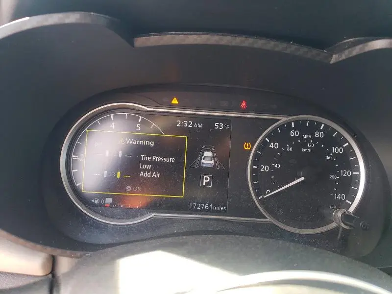 2020 NISSAN VERSA SV  