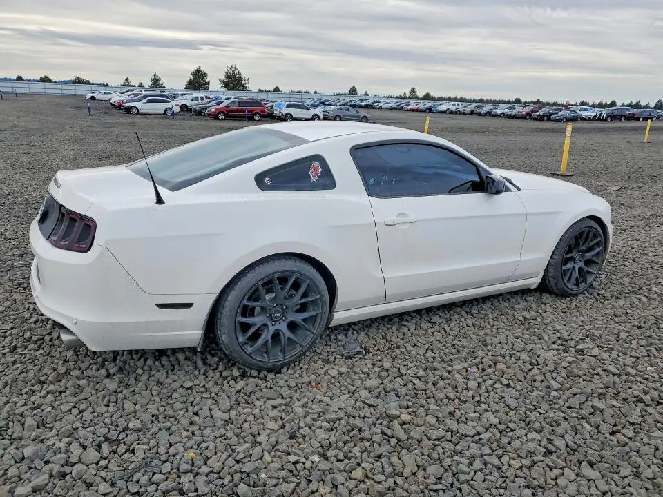 2013 FORD MUSTANG   