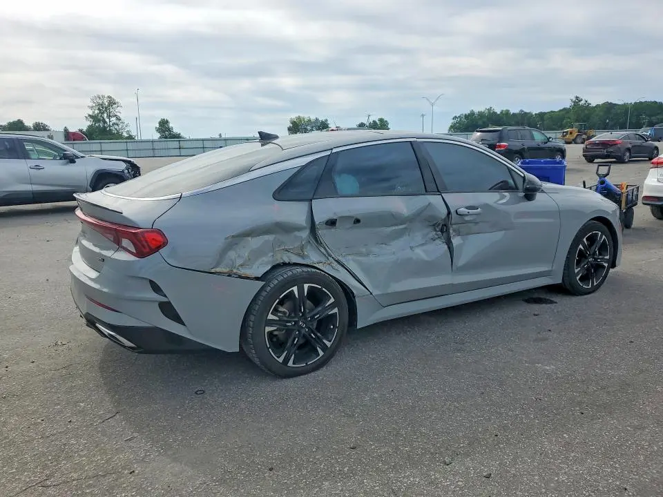 2021 KIA K5 GT LINE  