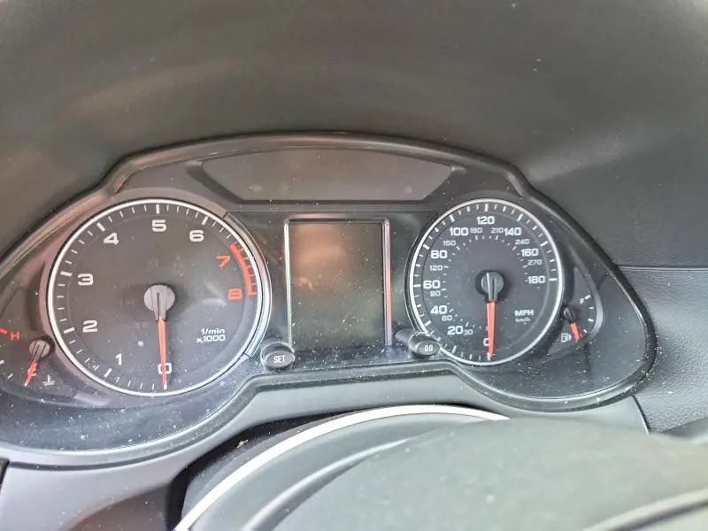 2011 AUDI Q5 PREMIUM PLUS  