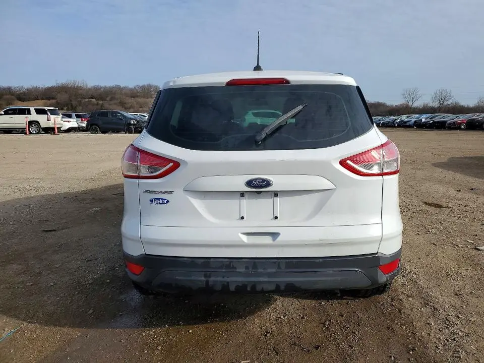 2016 FORD ESCAPE S  