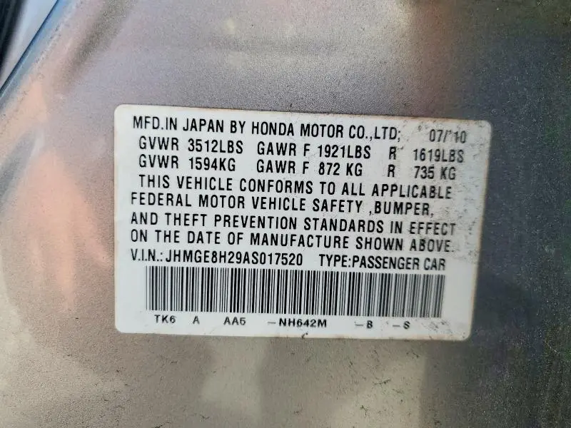 2010 HONDA FIT   