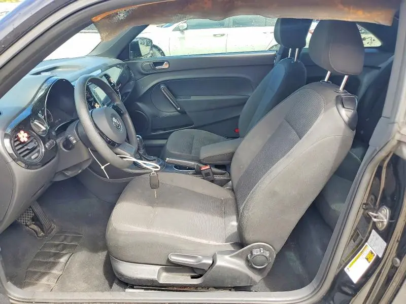 2014 VOLKSWAGEN BEETLE   