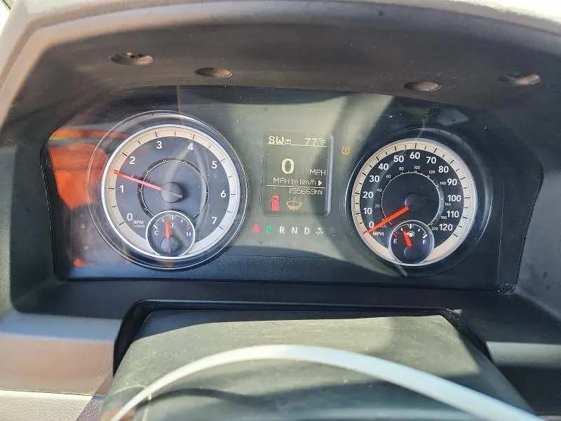 2017 RAM 1500 SLT  