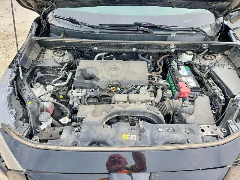 2021 TOYOTA RAV4 LE  