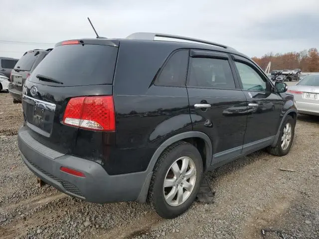 2013 KIA SORENTO LX  