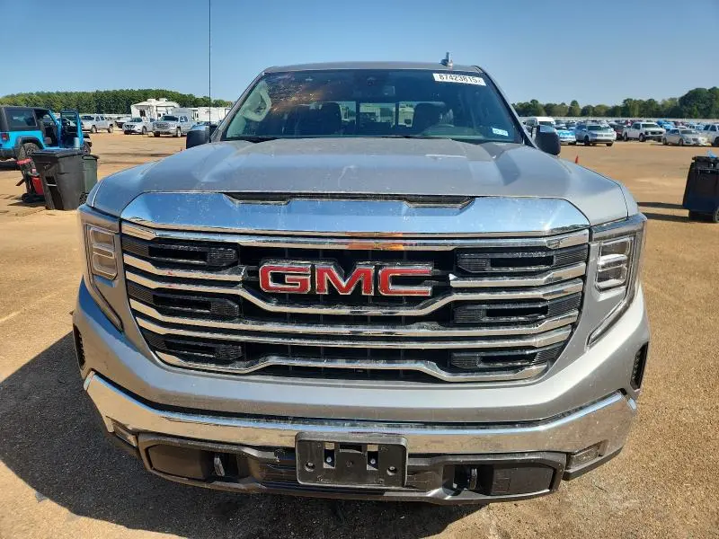 2025 GMC SIERRA K1500 SLT  