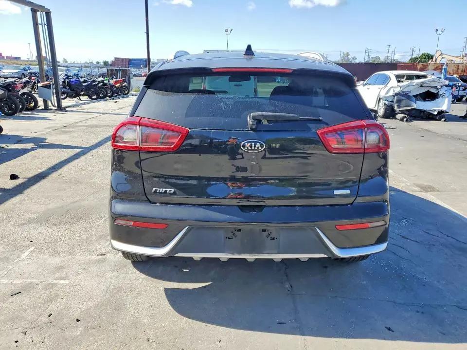 2019 KIA NIRO LX  