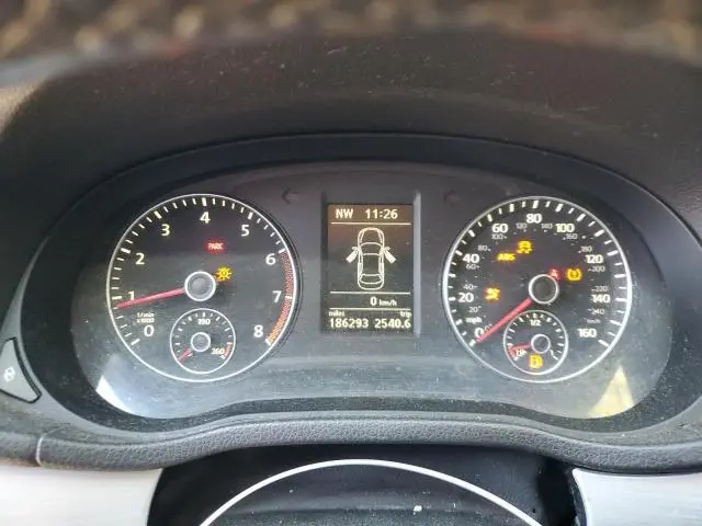 2012 VOLKSWAGEN PASSAT SE  