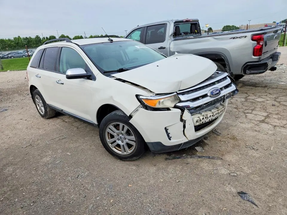 2011 FORD EDGE SE  