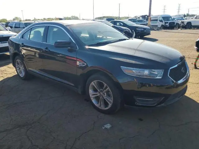 2019 FORD TAURUS SEL  