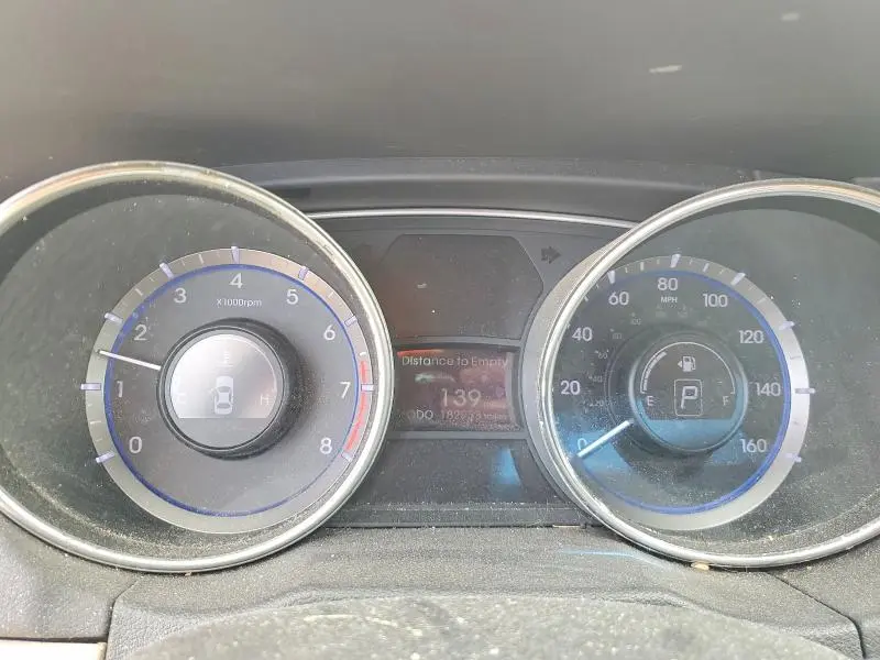 2011 HYUNDAI SONATA GLS  