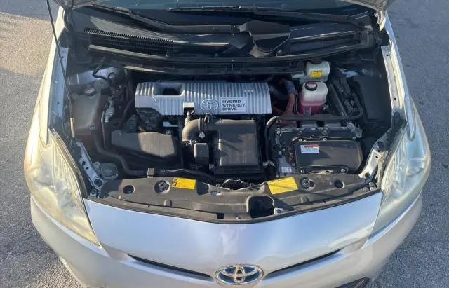 2014 TOYOTA PRIUS   