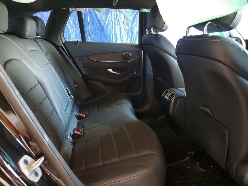 2022 MERCEDES-BENZ GLC 300 4MATIC  