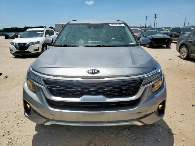 2021 KIA SELTOS S  