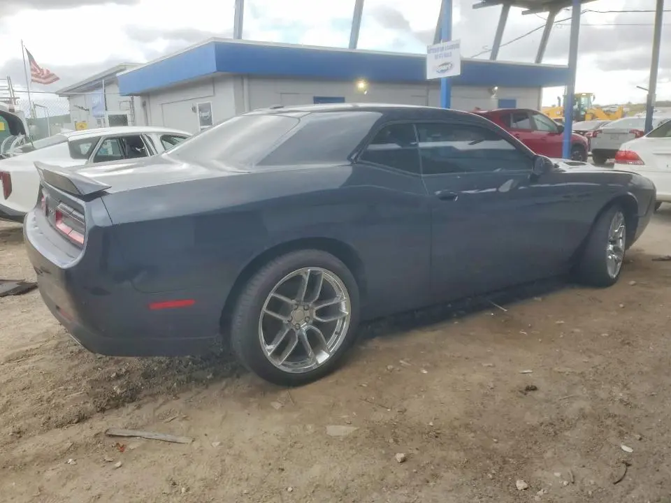 2018 DODGE CHALLENGER SXT  