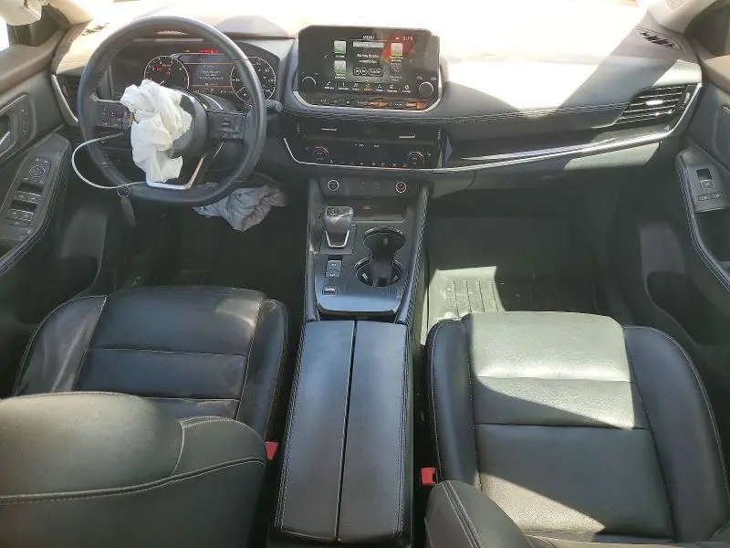 2022 NISSAN ROGUE SL  