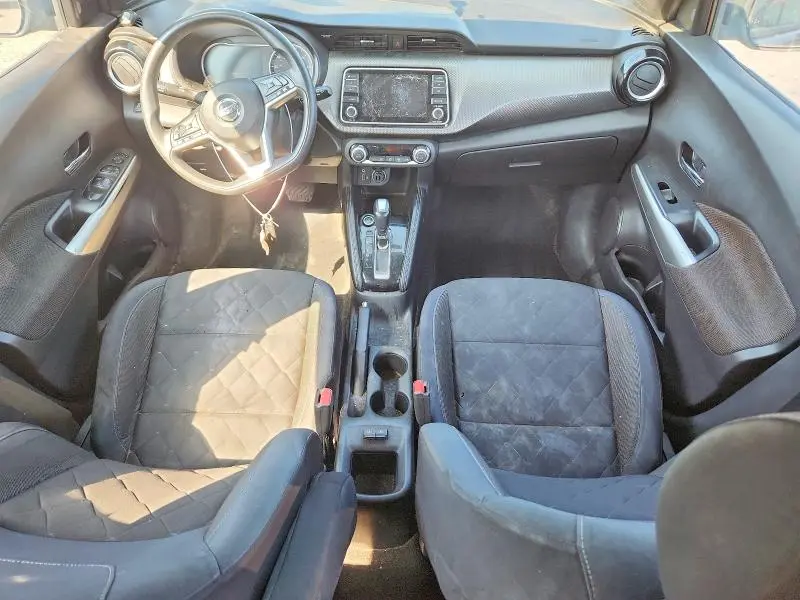2018 NISSAN KICKS SV  