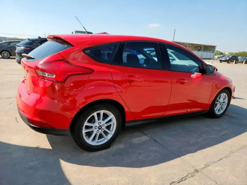 2017 FORD FOCUS SE  