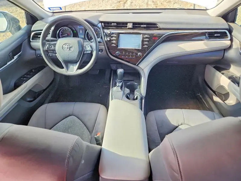 2018 TOYOTA CAMRY LE  