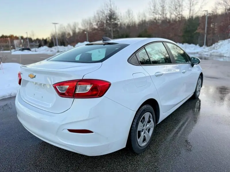 2019 CHEVROLET CRUZE LS  