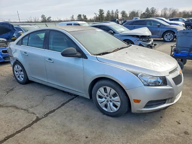 2013 CHEVROLET CRUZE LS  