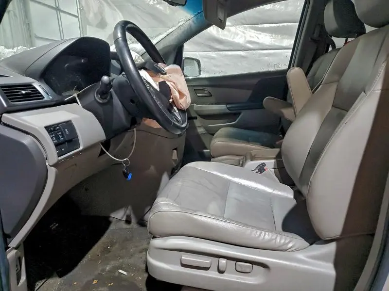 2011 HONDA ODYSSEY TOURING  