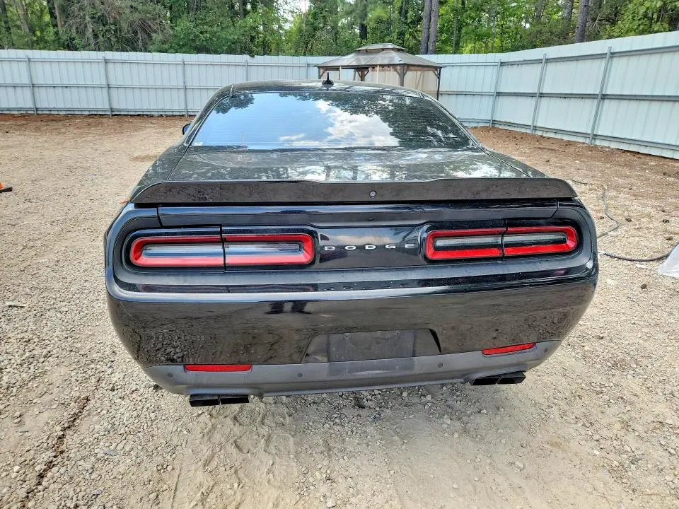 2015 DODGE CHALLENGER SXT PLUS  