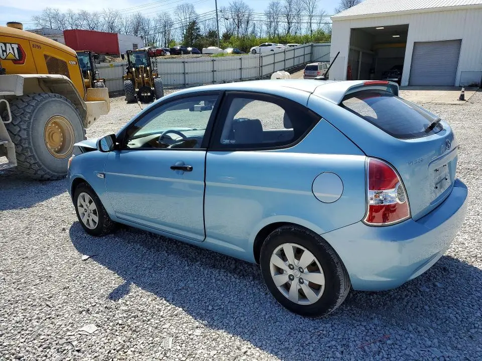 2011 HYUNDAI ACCENT GS  