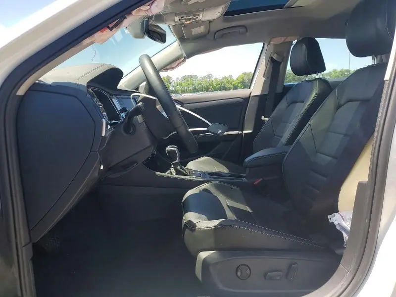 2022 VOLKSWAGEN JETTA SE  
