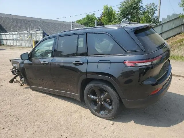 2024 JEEP GRAND CHEROKEE LAREDO  