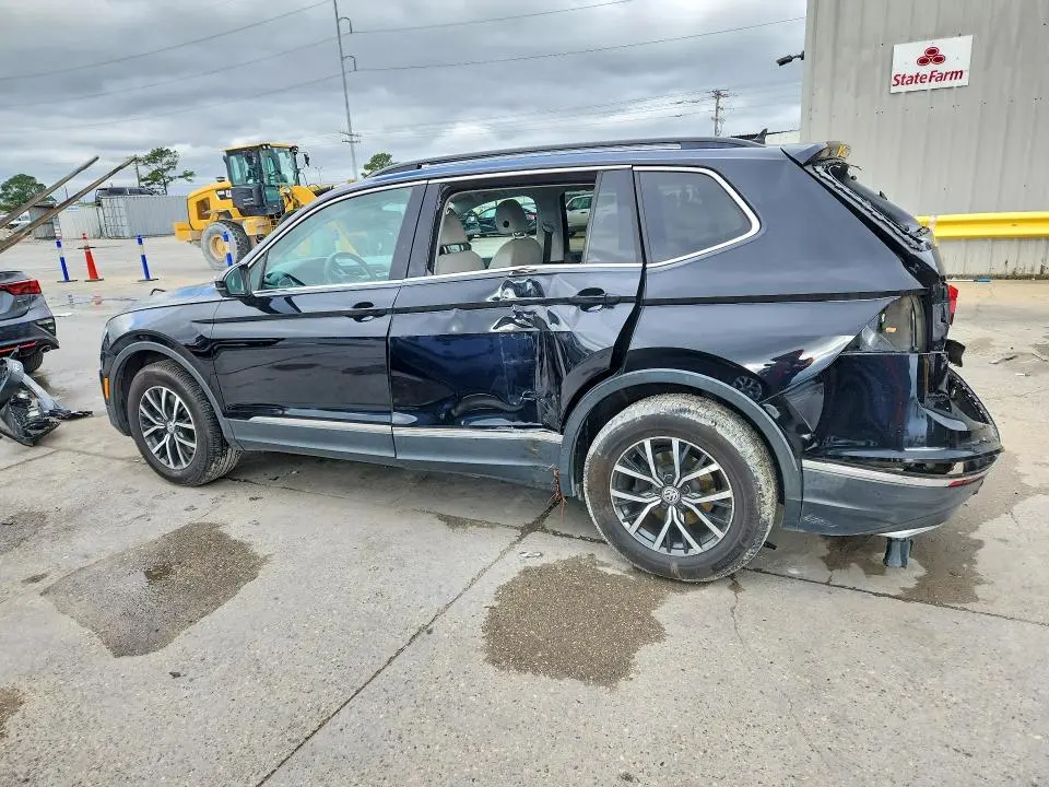 2018 VOLKSWAGEN TIGUAN SE  