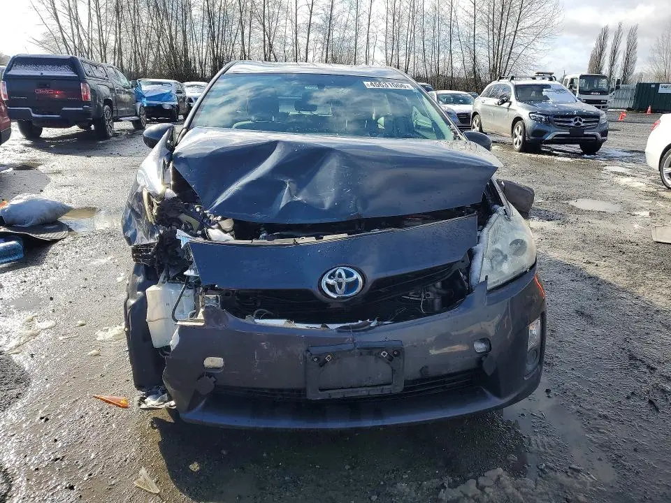 2011 TOYOTA PRIUS TWO  