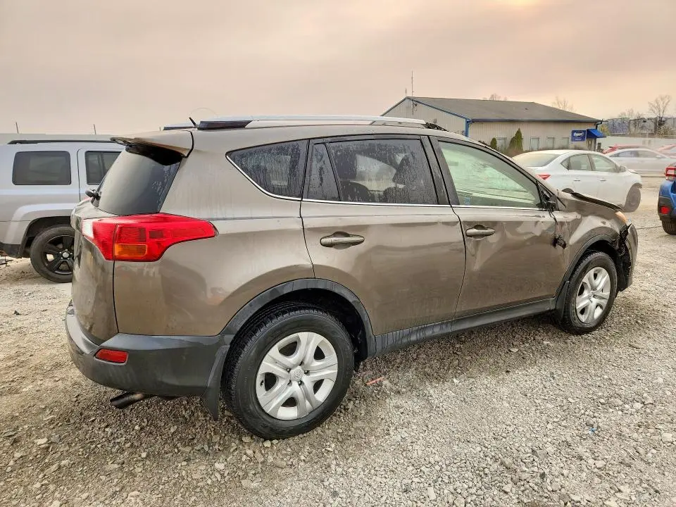 2014 TOYOTA RAV4 LE  
